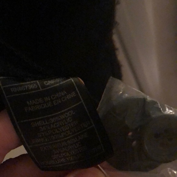 Like New BB Dakota Ombré Coat - Picture 7 of 7